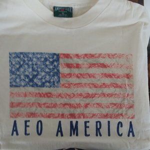 Unisex Vintage American Eagle Flag Graphic Tee